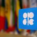 В июне OPEC+ выполнила сделку по снижению нефтедобычи на 122%